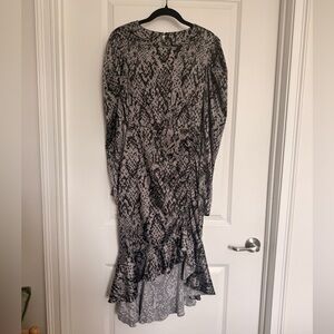 Forever 21 Black and Gray Snake Patterned Midi Mermaid Dress
